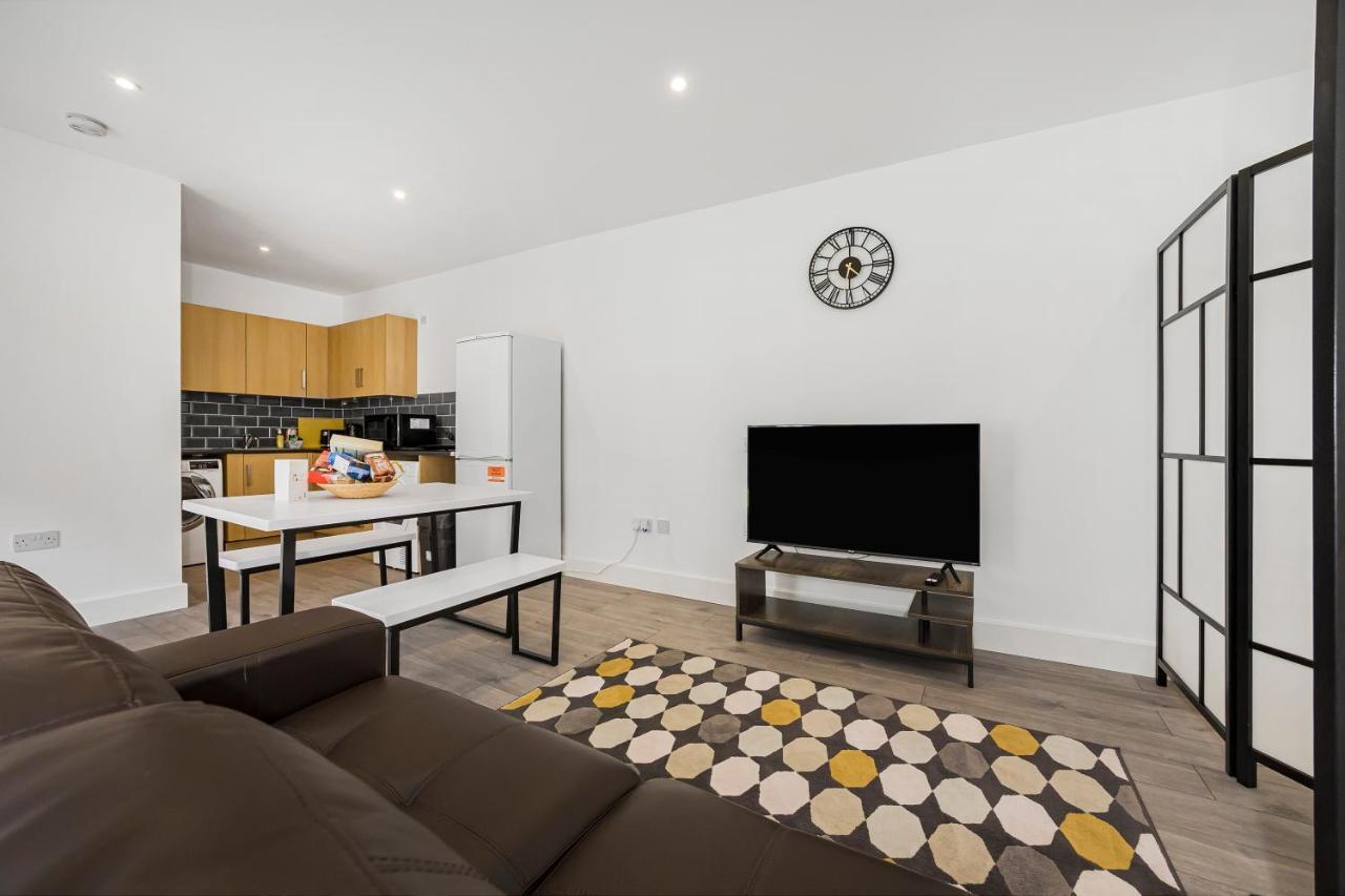 Апартаменты London Haven At Rutland House Илфорд Экстерьер фото